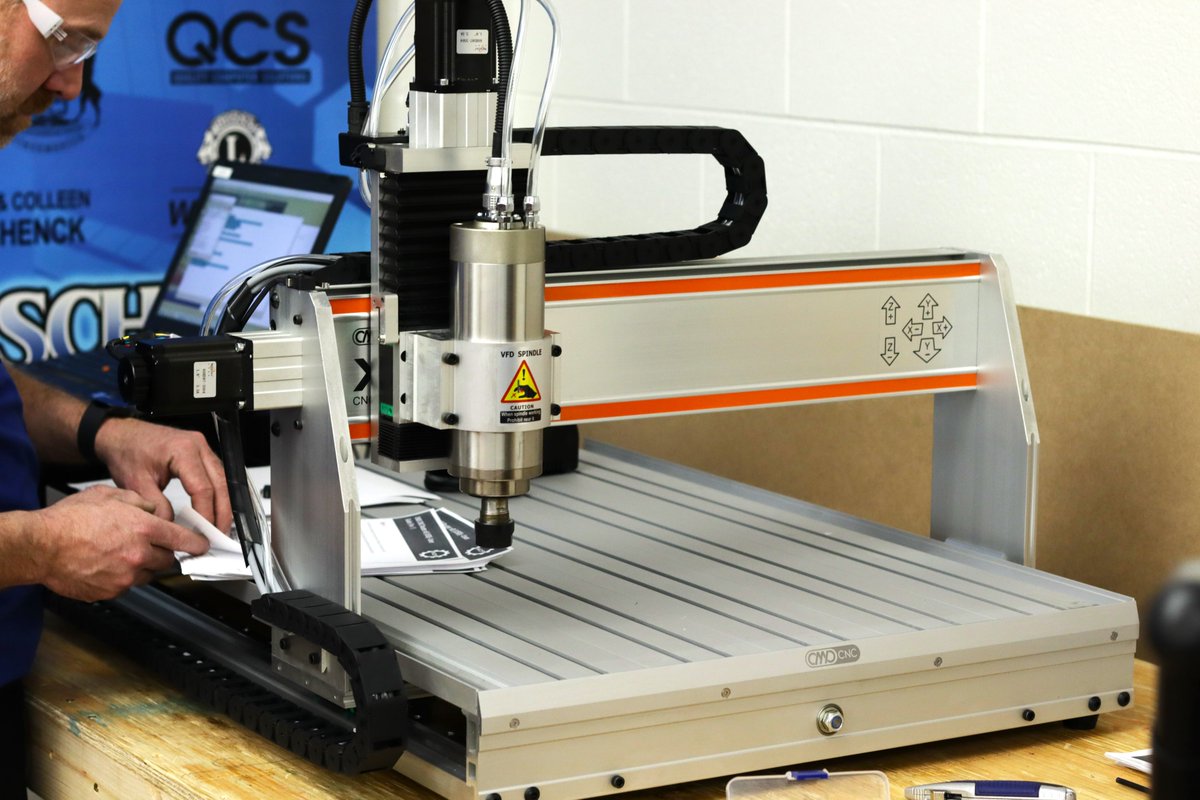 Our brand new CNC machine has finally arrived! It will allow us to quickly prototype and create custom components, drastically speeding up our build. We have also been finishing up our major mechanisms. Just waiting for our new metal to arrive, and we'll be starting final build!