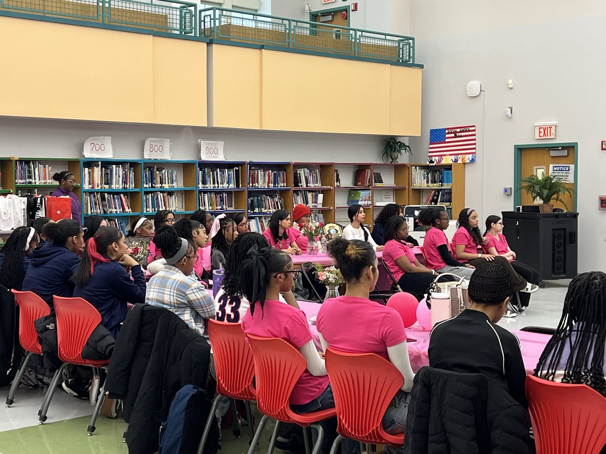 Dr. Michelle Yazurlo tweet media