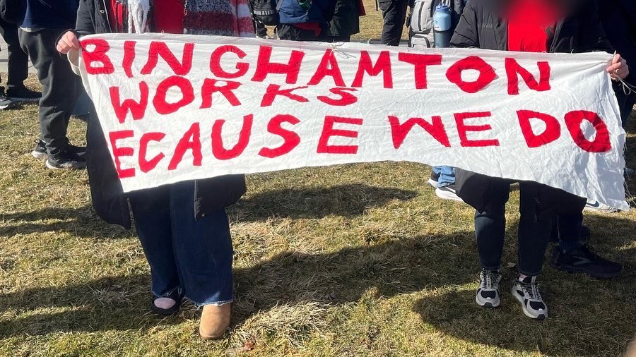 GSEU_Bing's tweet image. SUNY, our members want to know—where’s our raise? Where’s our (enforceable!) contract?? We’ve waited well over a year!
