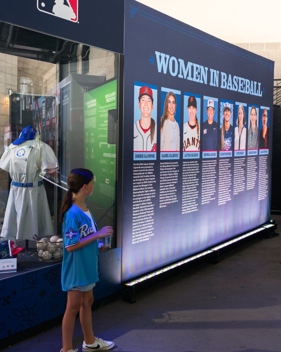 BaAMProductions's tweet image. Here&apos;s to the trailblazers, the champions, and the future stars. Happy National Girls &amp;amp; Women in Sports Day! 🌟🏆

#GirlsWomenInSportsDay  #CincinnatiOpen #MLBAllStarVillage #FanaticsFest