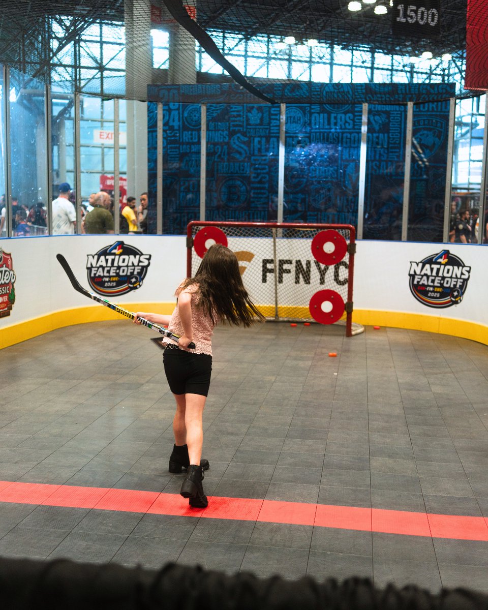 BaAMProductions's tweet image. Here&apos;s to the trailblazers, the champions, and the future stars. Happy National Girls &amp;amp; Women in Sports Day! 🌟🏆

#GirlsWomenInSportsDay  #CincinnatiOpen #MLBAllStarVillage #FanaticsFest