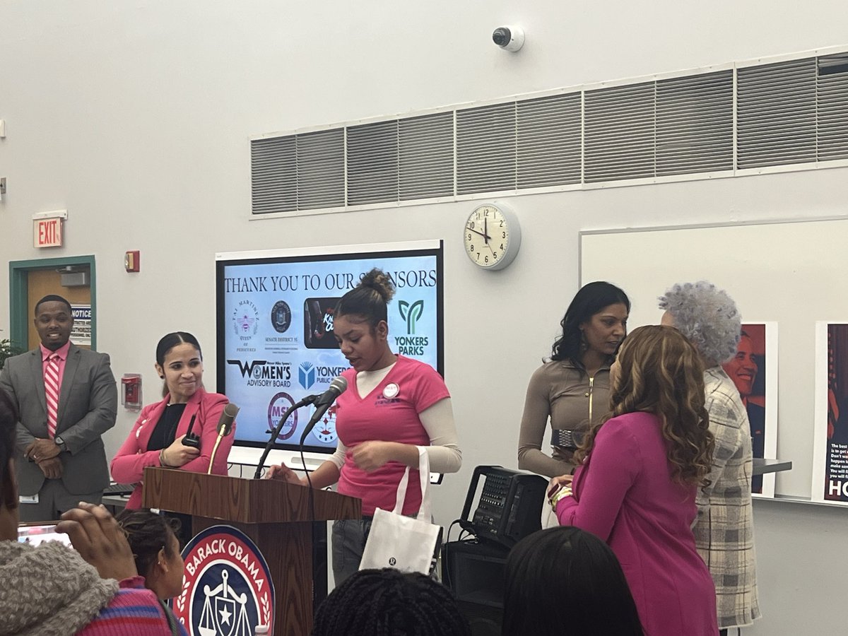 Dr. Michelle Yazurlo tweet media