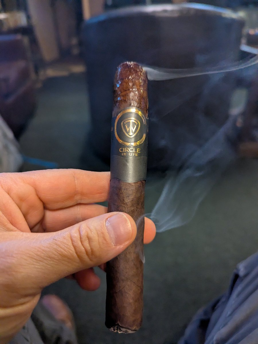 KSCigarguy tweet media