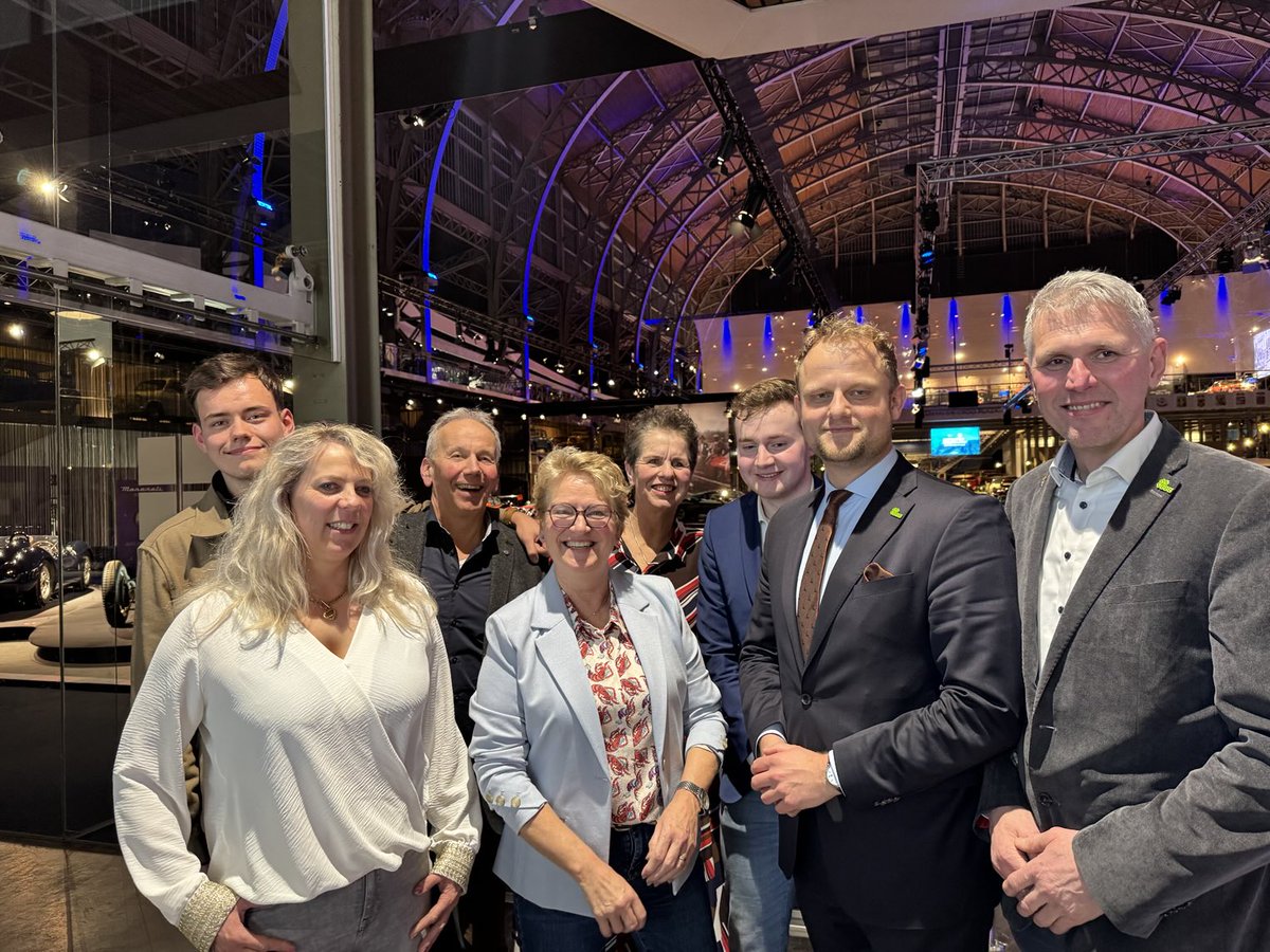 Goede gesprekken gevoerd met een van onze Europarlementariërs. Veel bewondering voor je inzet en gedrevenheid ⁦⁦<a href="/sandersmitwzn/">Sander Smit (BBB MEP) ن</a>⁩ !