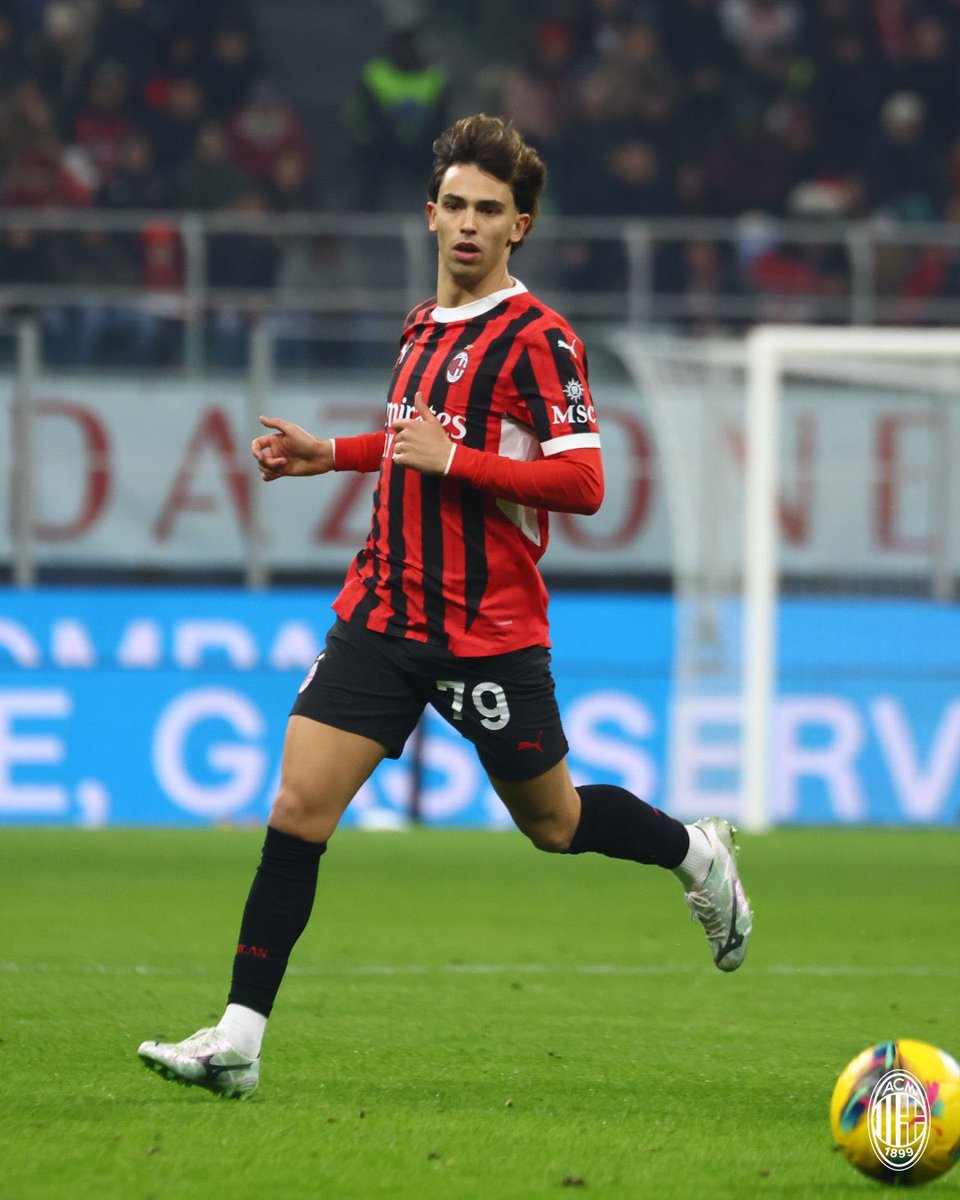 João Félix marca na estreia pelo AC Milan.