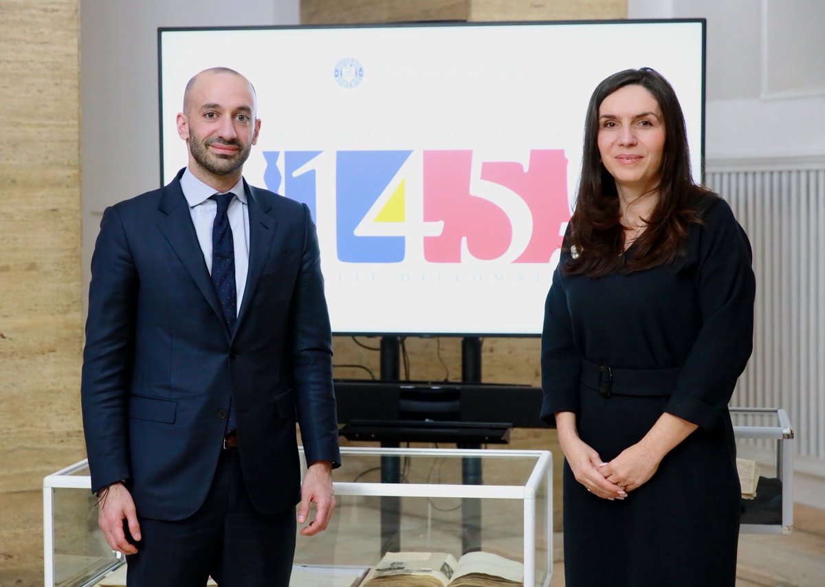 benjaminhaddad's tweet photo. Aujourd’hui à Bucarest aux côté d’un partenaire historique de notre pays. 

Lutte contre l’ingérence russe, sécurité de la Mer Noire, renforcement de la compétitivité européenne, la relation 🇫🇷 🇷🇴 est plus importante que jamais.

Des échanges riches avec Emil Hurezeanu @MAERomania et @ClaraStaicu .