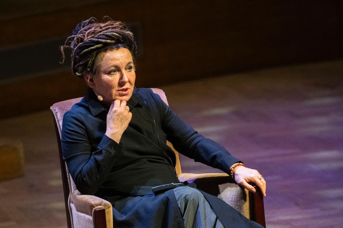 PLintheEU's tweet photo. 📖 Today, Brussels welcomed Nobel laureate Olga Tokarczuk for a discussion on her narrative techniques, philosophical themes, inspirations, and latest novel, 'The Empusium.'

📷 Here are some snapshots from the evening!

#Poland25eu https://t.co/ZlNNzOS6mv