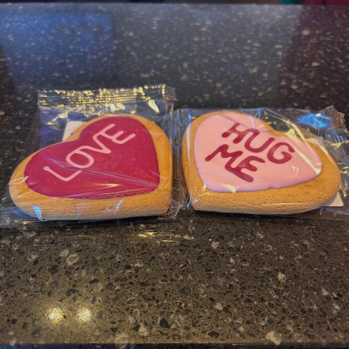 #coffeelovers will adore 🥰 these yummy love heart biccies. Say it with a coffee and treat this year from <a href="/CostaCoffee/">Costa Coffee</a> #MotherwellShoppingCentre