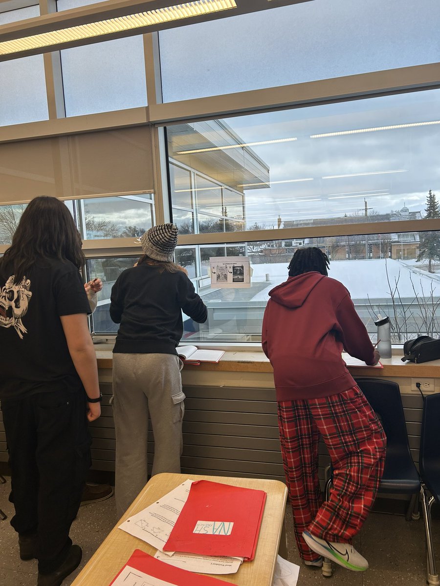 Alexandra Carter tweet media