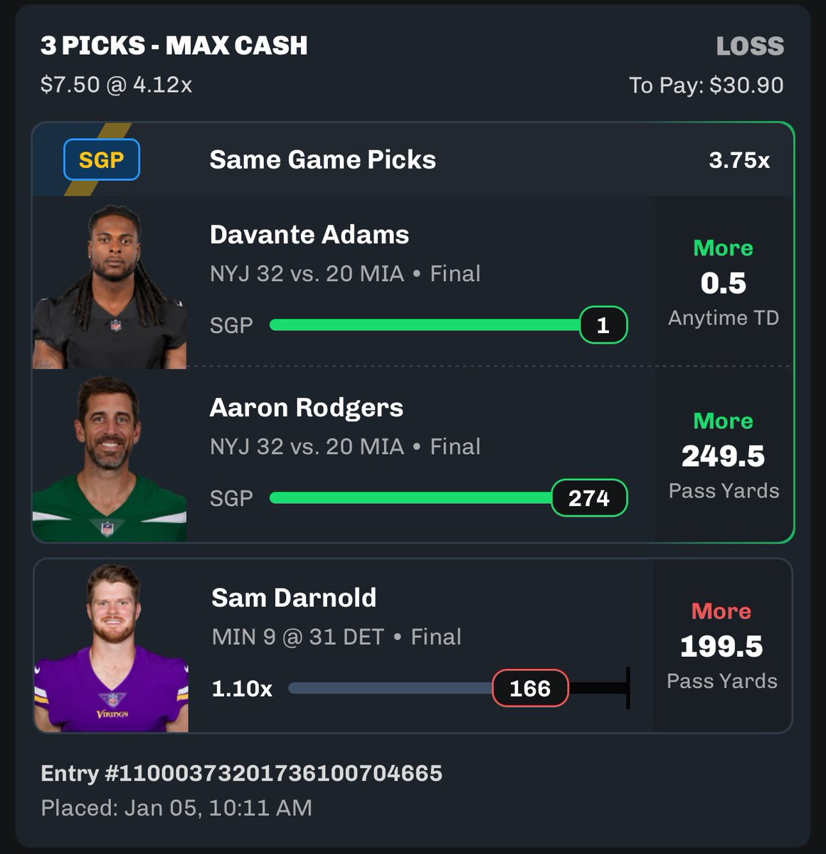 AidanStraw1's tweet photo. @ChalkboardHQ I shed a tear watching darnold in this game https://t.co/Uf9e7CfKZ0