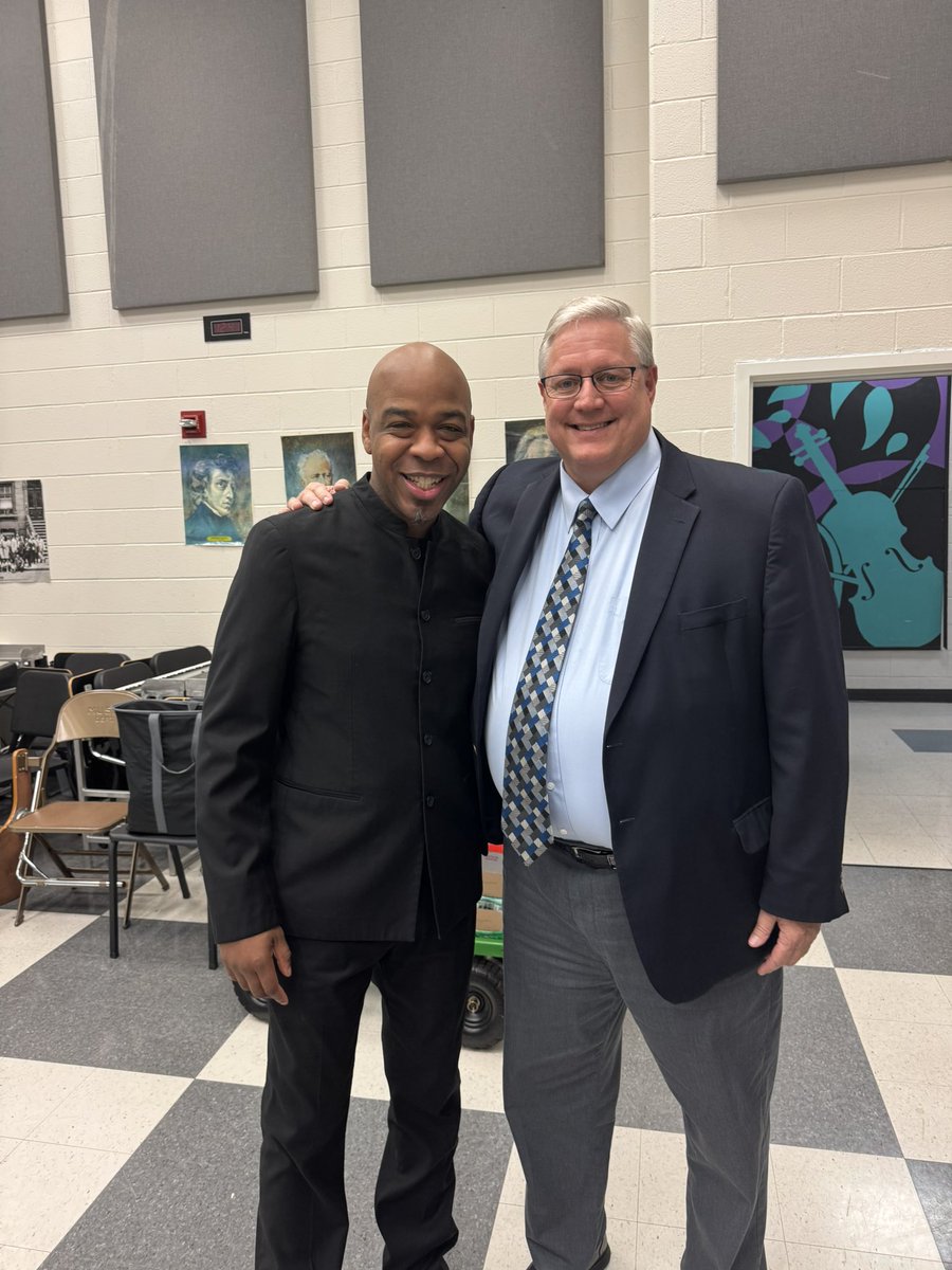Woodside_Band's tweet image. It was wonderful hosting All District Band last week. Thank u to everyone that  helped out. We had a wonderful time with our guest conductors Dr. William Lake, Dr. Mark Johnson, &amp;amp; Mr. Ken Poe. The concerts were fantastic. 

@GeorgeMasonU 
@CNUcaptains 

#NNPSArts
#woodsideband