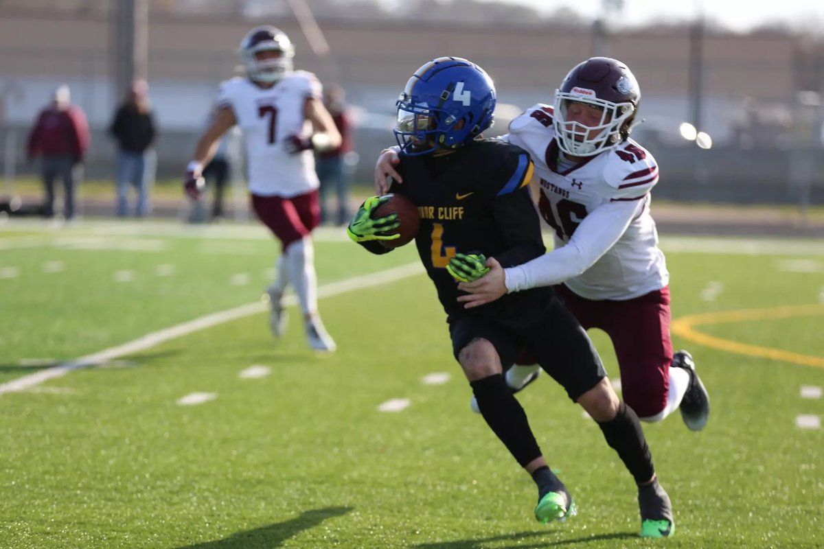 Isaiah Hopewell (@hope5well) on Twitter photo #AGTG after an amazing conversation with <a href="/CoachKoziol/">Nathan Koziol</a> I am beyond blessed to receive an offer from Briar Cliff University! #ALLIN <a href="/coachsotopop/">Coach Soto</a> <a href="/nicktroyfortune/">Troy</a> <a href="/RIMFIT1/">DeAnthony Rimmer</a> <a href="/BDammone/">Along The Wire</a> <a href="/coach9cg/">Clayton Guillory</a> #AGTG after an amazing conversation with <a href="/CoachKoziol/">Nathan Koziol</a> I am beyond blessed to receive an offer from Briar Cliff University! #ALLIN <a href="/coachsotopop/">Coach Soto</a> <a href="/nicktroyfortune/">Troy</a> <a href="/RIMFIT1/">DeAnthony Rimmer</a> <a href="/BDammone/">Along The Wire</a> <a href="/coach9cg/">Clayton Guillory</a>