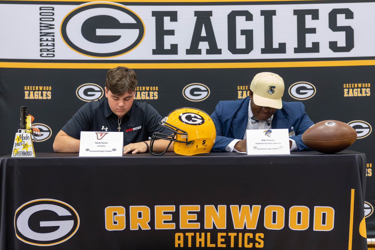 ghseagles_fb's tweet image. Signed ✍️

A huge congratulations to Rob Stevens and Noah Perrin on signing to play football at the next level! Thank you for emboding what it means to be a Greenwood Eagle, we are proud of you! 

#Family | #Finish