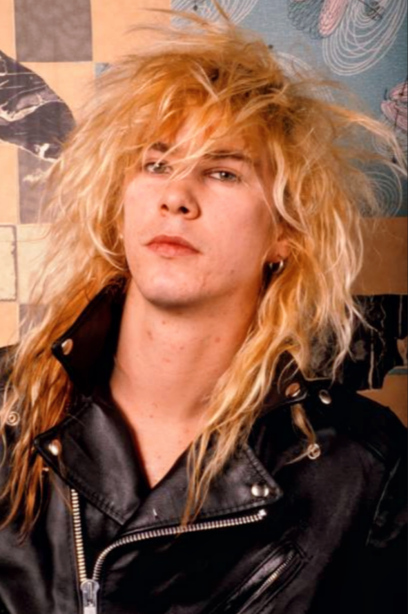 SusanMcEntyre1's tweet photo. Happy Birthday, Duff McKagan! born February 5, 1964. Your music and legacy have touched so many.🎂🎈🎶🎵🎶🎵Pic: McKagan - 1989 . Redferns Archives. #musician #bassist #HardRock #HeavyMetal #BluesRock #PunkRock #PunkBlues #DuffMcKagan https://t.co/j7kiDa1pPT