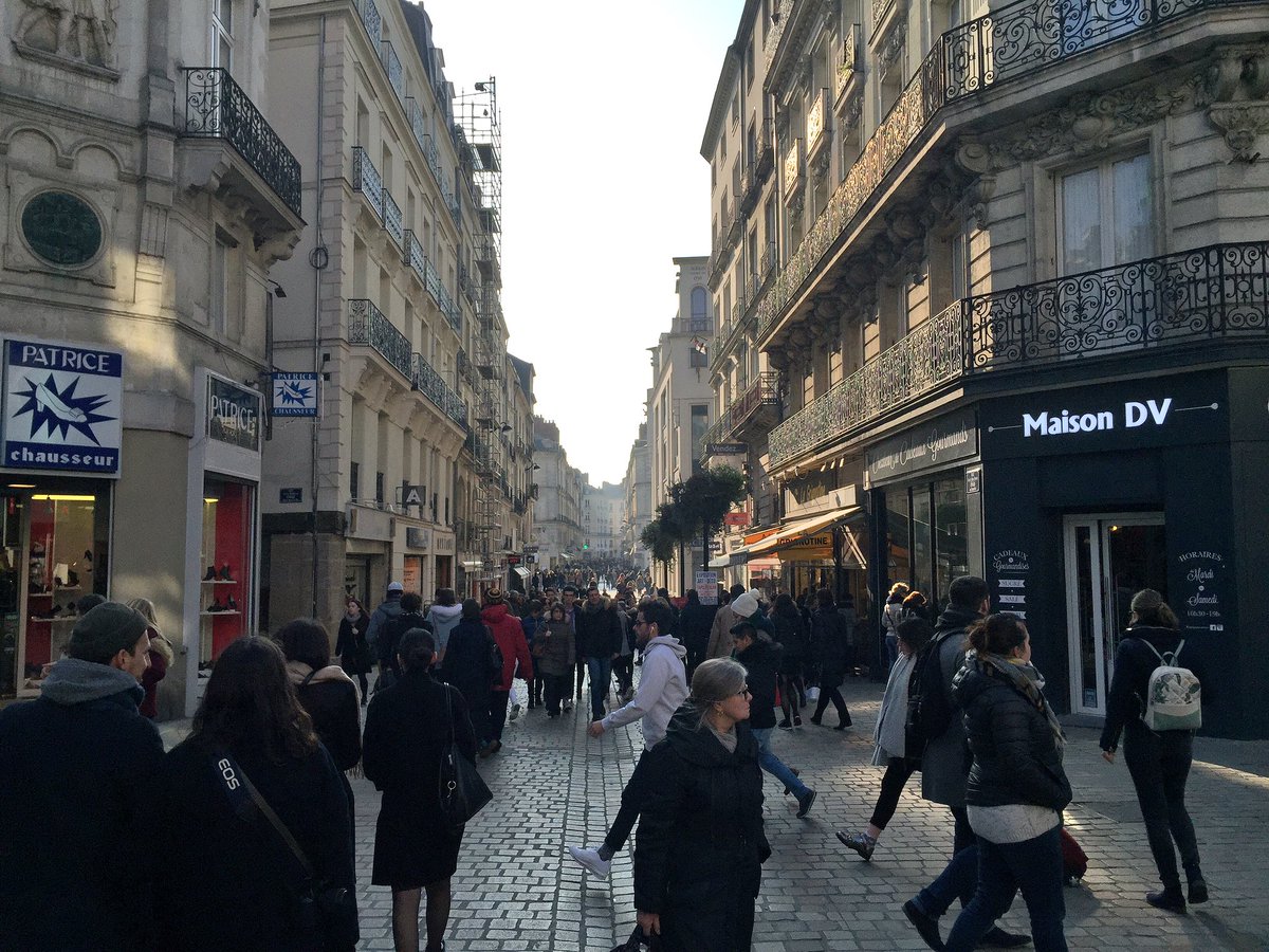 Soirée Passion commerce 2025,📅 le 27 mars. le rendez-vous incontournable du #commerce et de la #restauration 🍴en loire-atlantique par <a href="/CCINantes/">CCI Nantes St Nazaire</a>. Inscriptions ➡️ paysdelaloire.cci.fr/nantes-saint-n…