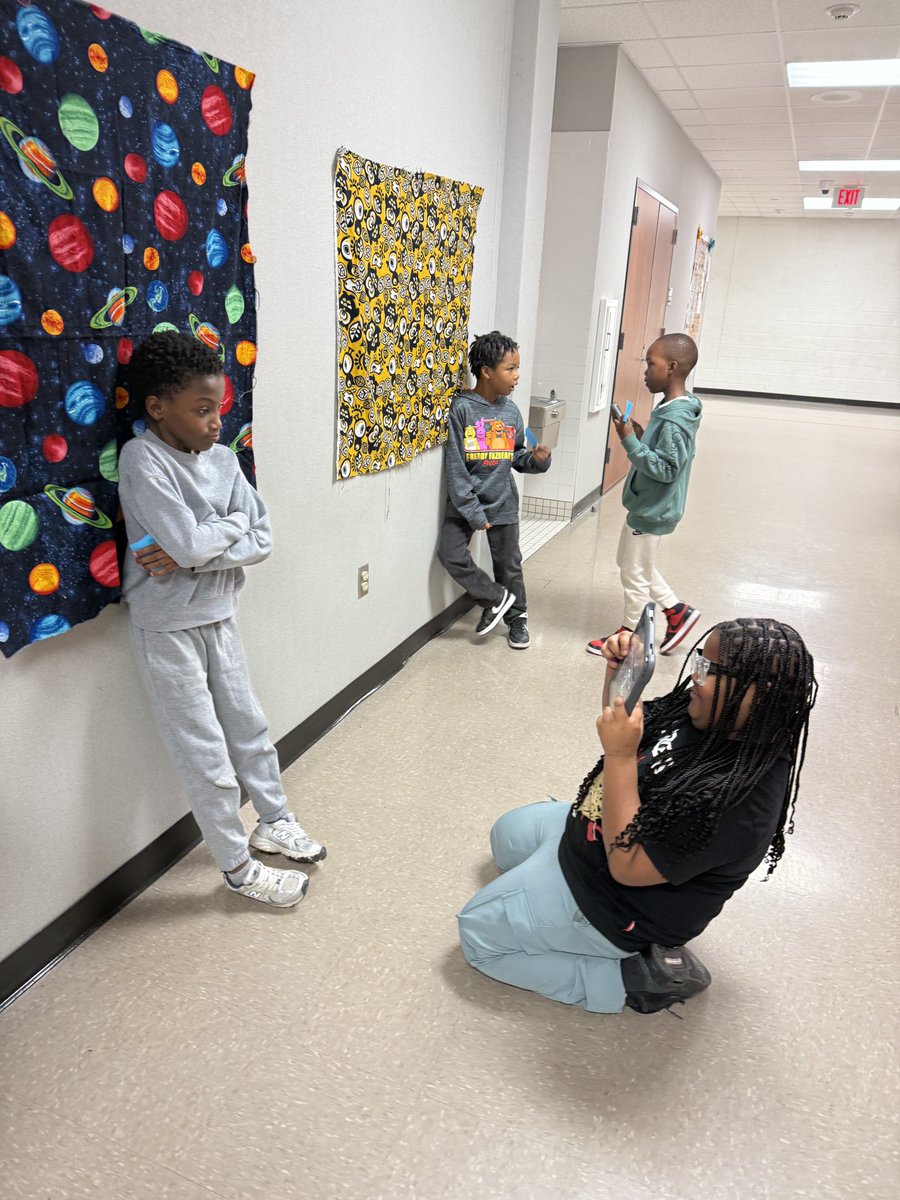 mslowpaz's tweet photo. #workshopwednesdaywolves learned different camera angles in #secondgrade and put their new skills to the test! #photography @NewmanKaileigh @TrentGJohnson @c10burggy @AlexiousFreeman https://t.co/THWEeeC56x