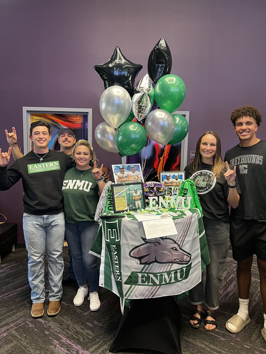 JJ Silver (@jjsilver04) on Twitter photo Congratulations <a href="/LucasGeorge32/">Lucas George</a> excited to have you at ENMU!
<a href="/ENMUFootball/">Eastern New Mexico University Football</a> <a href="/CoachKelleyLee/">Kelley Lee</a> <a href="/Coach_BPerkins/">Brandon Perkins</a> <a href="/CamCox12/">Cameron Cox</a> <a href="/QC_football/">Queen Creek Football</a> <a href="/SilverDayne/">Dayne Silver ‘28 QB 6’5-215</a> Congratulations <a href="/LucasGeorge32/">Lucas George</a> excited to have you at ENMU!
<a href="/ENMUFootball/">Eastern New Mexico University Football</a> <a href="/CoachKelleyLee/">Kelley Lee</a> <a href="/Coach_BPerkins/">Brandon Perkins</a> <a href="/CamCox12/">Cameron Cox</a> <a href="/QC_football/">Queen Creek Football</a> <a href="/SilverDayne/">Dayne Silver ‘28 QB 6’5-215</a>