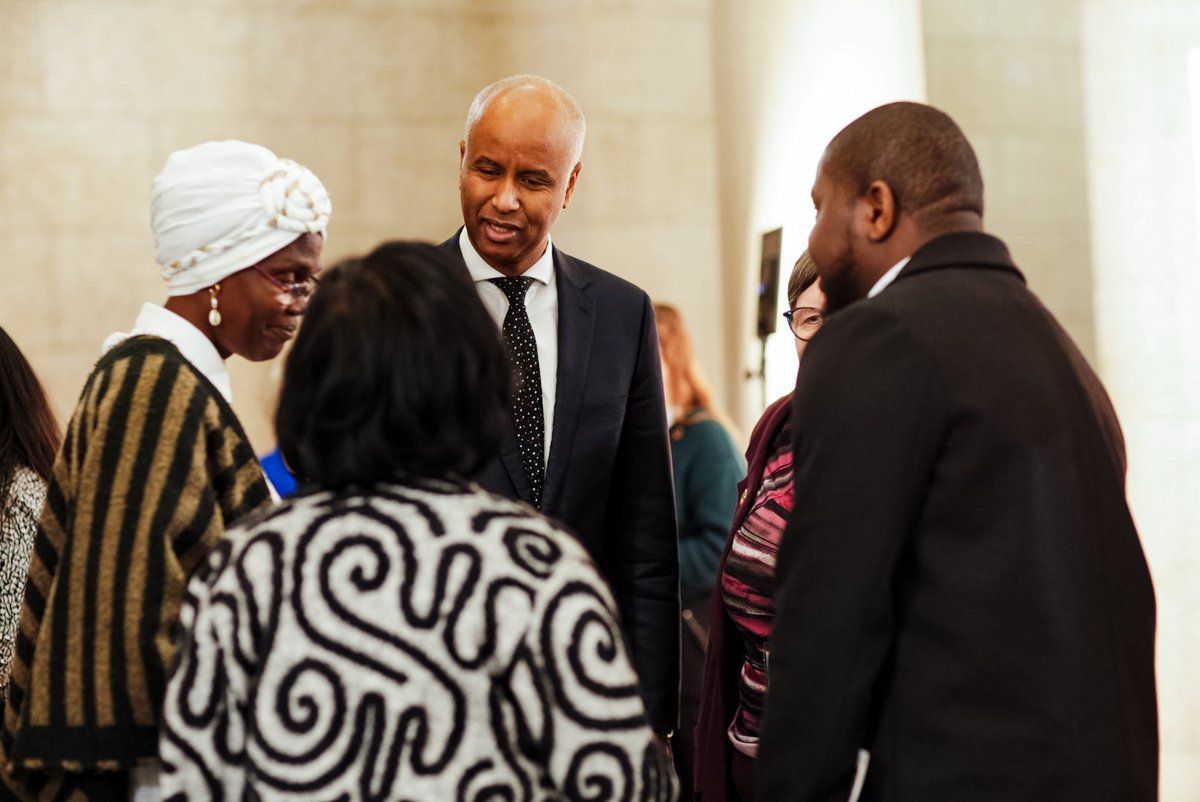 MCIC (@mcic_ca) on Twitter photo Un grand merci à l' <a href="/HonAhmedHussen/">Ahmed Hussen</a> , ministre du Développement international, & <a href="/CanadaDev/">Development Canada</a> , que MCIC avec <a href="/ICN_RCC/">ICN | RCC</a> sont ravis d'annoncer une initiative de 38,5 millions de dollars pour soutenir plus de 150 PMO 🔗 bit.ly/newLIFT2025 Un grand merci à l' <a href="/HonAhmedHussen/">Ahmed Hussen</a> , ministre du Développement international, & <a href="/CanadaDev/">Development Canada</a> , que MCIC avec <a href="/ICN_RCC/">ICN | RCC</a> sont ravis d'annoncer une initiative de 38,5 millions de dollars pour soutenir plus de 150 PMO 🔗 bit.ly/newLIFT2025