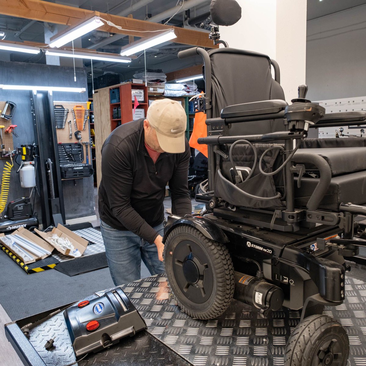EasyDoesIt_ES's tweet photo. With all the new Communities our Repair Program can serve, our workshop has been struggling to keep up. So our Repair Team has been busy renovating the space so that it can accommodate a second lift. We're all quite pleased with the result! https://t.co/dJUB4pvyBe