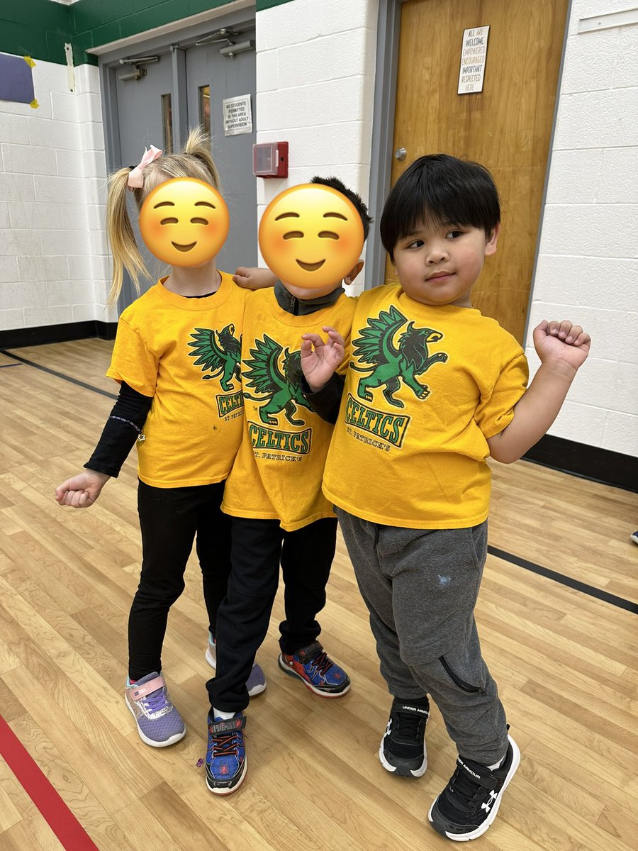 Miss.Elliott tweet media