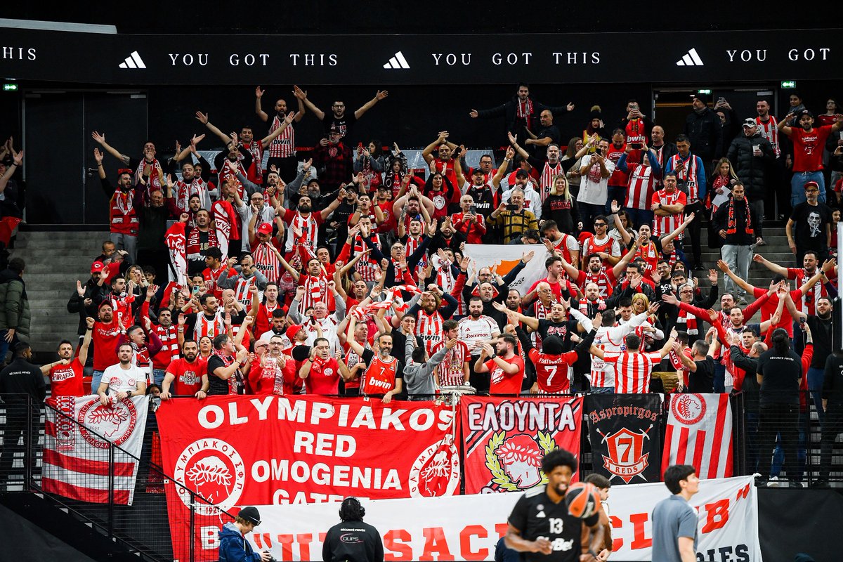 EvanFourmizz's tweet image. I fucking love yall man. Thank you
❤️🤍❤️🤍