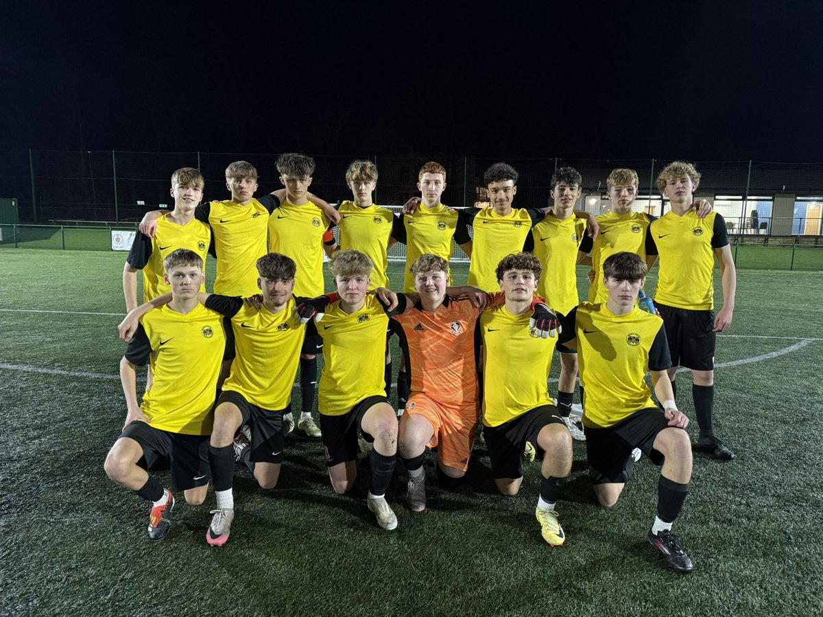 Wiltshire Schools FA (@wilts_schoolsfa) on Twitter photo An exceptional 1st half performance gave us the cushion needed to survive a second half wobble and come away 3-2 winners vs <a href="/GlosSchools/">Gloucestershire Schools FA</a>. 3 very different but quality goals from Zac (lob), Oscar (header) and Captain Henry (screamer) made for a happy night for Wiltshire u16 Boys An exceptional 1st half performance gave us the cushion needed to survive a second half wobble and come away 3-2 winners vs <a href="/GlosSchools/">Gloucestershire Schools FA</a>. 3 very different but quality goals from Zac (lob), Oscar (header) and Captain Henry (screamer) made for a happy night for Wiltshire u16 Boys