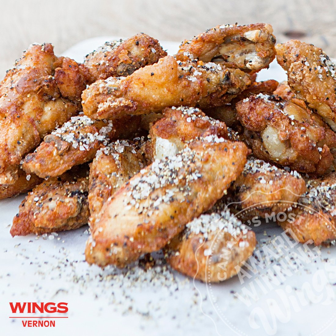 wingsvernonbc's tweet photo. It's Wings Day!! The best conversations happen over a plate of wings!!

#wingsvernon #downtownvernon #vernonbc #greatwings #skipthedishes #ninjanow #doordash #primemondaynighthockey https://t.co/ZDLJipBPbR