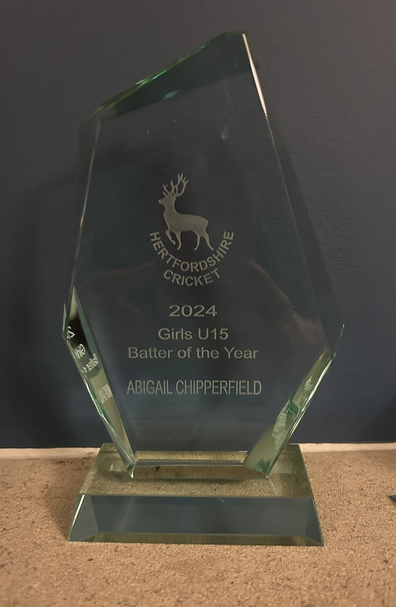 Super proud watching Abi being presented with this award tonight.  Let’s hope for better weather for the new season…🏏
<a href="/EtonburyPE/">Etonbury PE</a> <a href="/EtonburyAcademy/">Etonbury Academy</a> <a href="/hertscricket/">Hertfordshire Cricket</a>