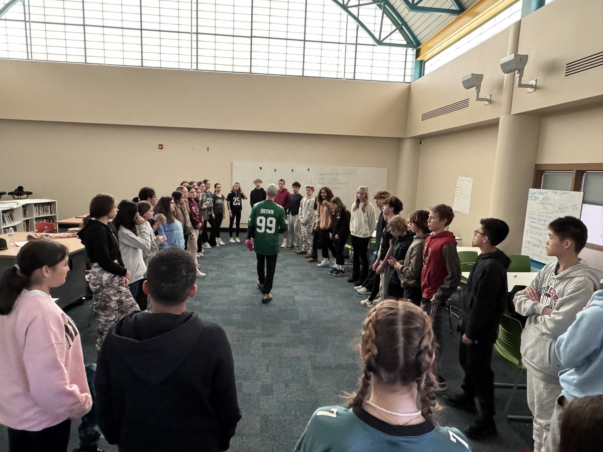 GlennGRobbins's tweet photo. Two more great leadership academy sessions today with @DrFrankRud - #communicationtraining #leadershiptraining #GratitudeBoostsHappiness https://t.co/SErBMnwQyk