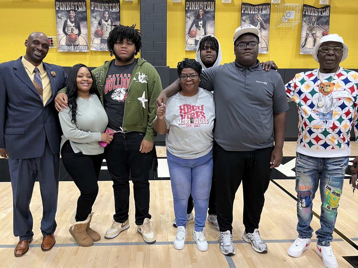 <a href="/MorehouseFB/">Morehouse Football</a> <a href="/77kenH/">𝐊𝐞𝐧𝐧𝐞𝐭𝐡 𝐇𝐚𝐫𝐫𝐢𝐬 𝐉𝐫. 👓</a> <a href="/HBCUGameday/">HBCU Gameday</a> <a href="/HBCUSports/">HBCU Sports</a> <a href="/HBCUGoTV/">HBCUGO.TV</a> <a href="/LGPathletics/">PINKSTON ATHLETICS</a> <a href="/dallasathletics/">Dallas ISD Athletics</a> <a href="/NCDAWGPOUND/">Navarro Football</a> <a href="/jucoroute/">#JucoRoute</a> <a href="/JUCOFFrenzy/">JUCO Football Frenzy</a> Congrats to all the families, Coach Lewis and his staff at <a href="/LGPathletics/">PINKSTON ATHLETICS</a>‼️#TXHSFB