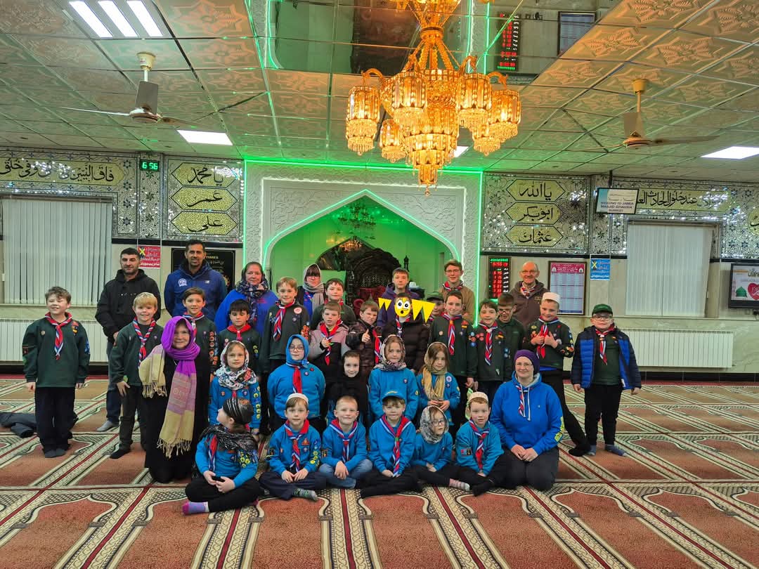 Afrasiab Anwar MBE 💙 (@afrasiab_anwar) on Twitter photo A pleasure to host St Matts cubs and beavers <a href="/GhausiaBurnley/">Ghausia Burnley</a> as part of their faith badge. Some great questions and always great to share the similarities between different faiths #brilliantburnley A pleasure to host St Matts cubs and beavers <a href="/GhausiaBurnley/">Ghausia Burnley</a> as part of their faith badge. Some great questions and always great to share the similarities between different faiths #brilliantburnley