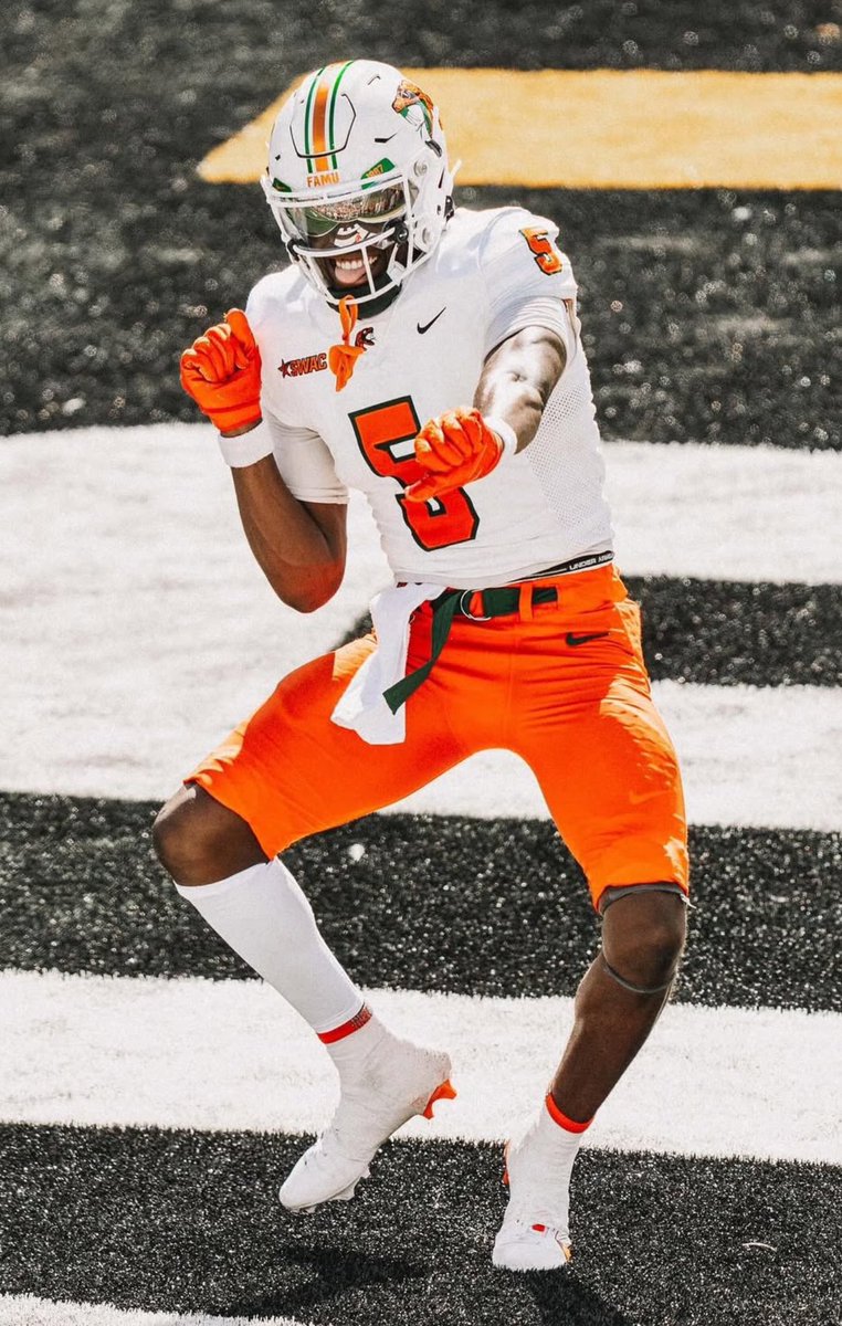 hollywoodgavv's tweet image. I’m Blessed And Honored To Receive An Offer From Florida A&amp;amp;M !!! @FAMU_FB @coachvjefferies @CoachColzie @RRACKLEY9 @TheDanteJones @mpholderman @RamsFootballNC