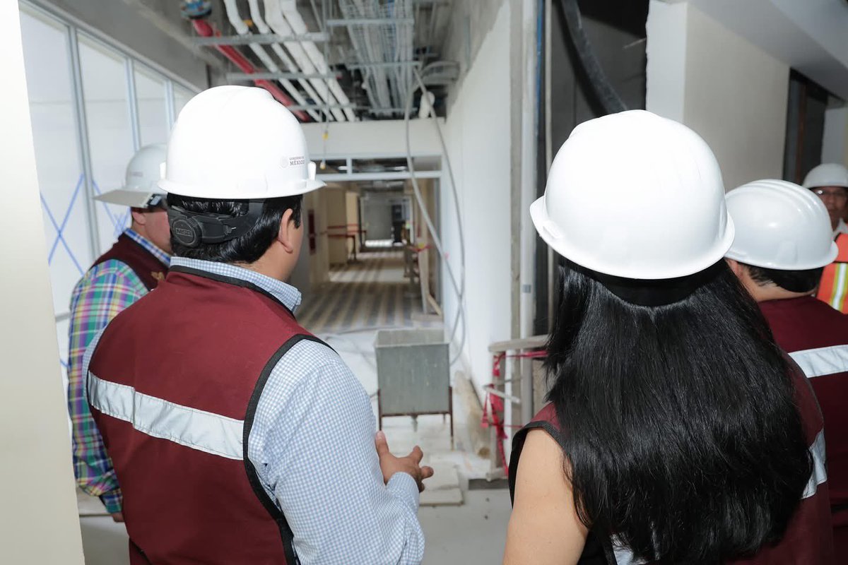 Este miércoles recorrimos el nuevo Hospital del ISSSTE en Colinas de San Gerardo para supervisar avances y áreas de atención.
Reitero mi compromiso de trabajar con el ISSSTE, en línea con nuestra presidenta Claudia Sheinbaum y el gobernador Américo Villarreal.

#TampicoTeCuida