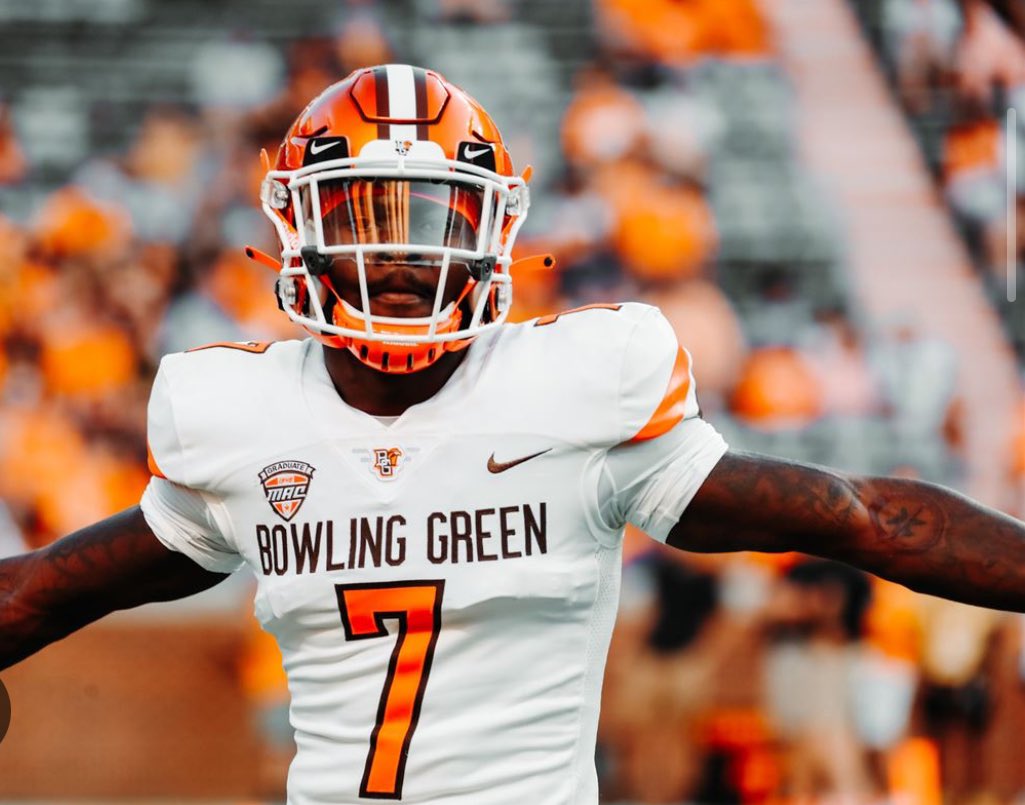 After a great conversation with <a href="/CoachRobArmand/">Robert Armand</a> I’m blessed to say Ive received an 🅾️ffer from bowling green university <a href="/Coach_KHolloway/">Coach_KHolloway M.Ed</a> <a href="/coach_crawford1/">Dwain Crawford</a> <a href="/4_Strong/">Ryan Wilson</a> <a href="/Coach_SJennings/">Spencer Jennings</a> <a href="/RivalsCamp/">Rivals Camp Series</a> <a href="/DontonioKeshon/">Dontonio Jordan</a> <a href="/FredStewart50/">Frederick Stewart</a> <a href="/GPowersScout/">Greg Powers 🏟️</a> <a href="/Jason_Howell/">Jason Howell</a> <a href="/BullittTeam/">Bullitt.Eth</a> <a href="/rbunation/">Coach J.Miller</a>