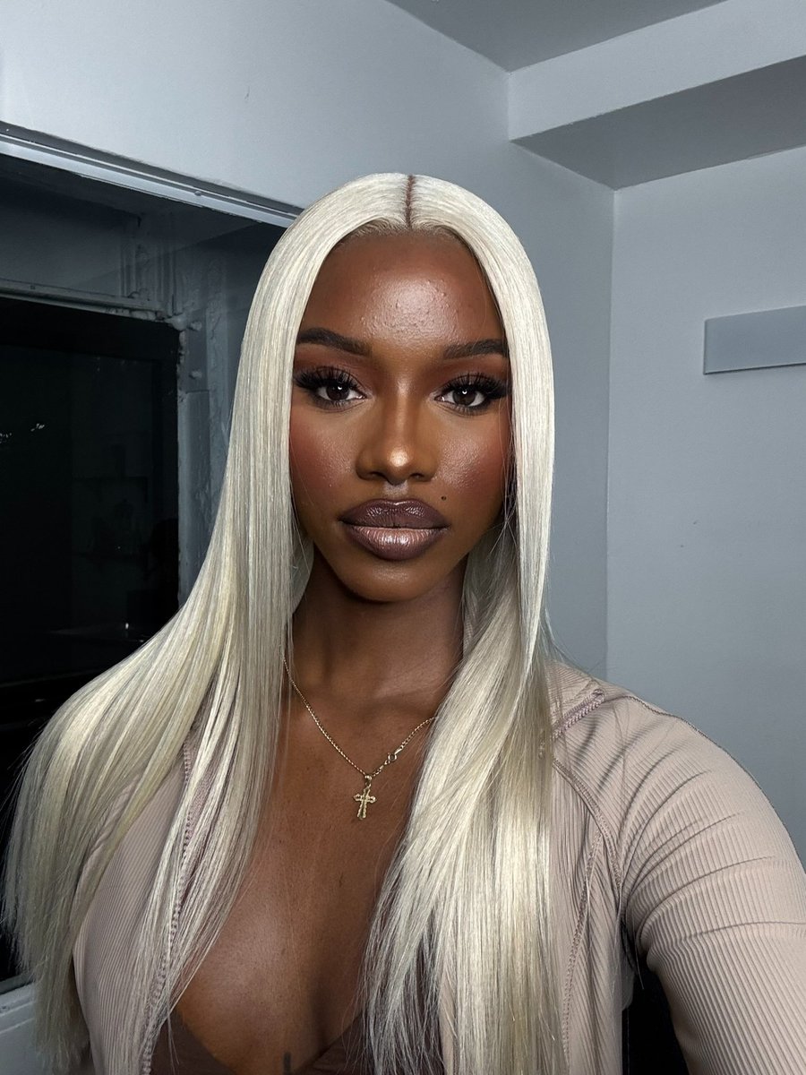 ShaVonneBoggs's tweet image. !!!!