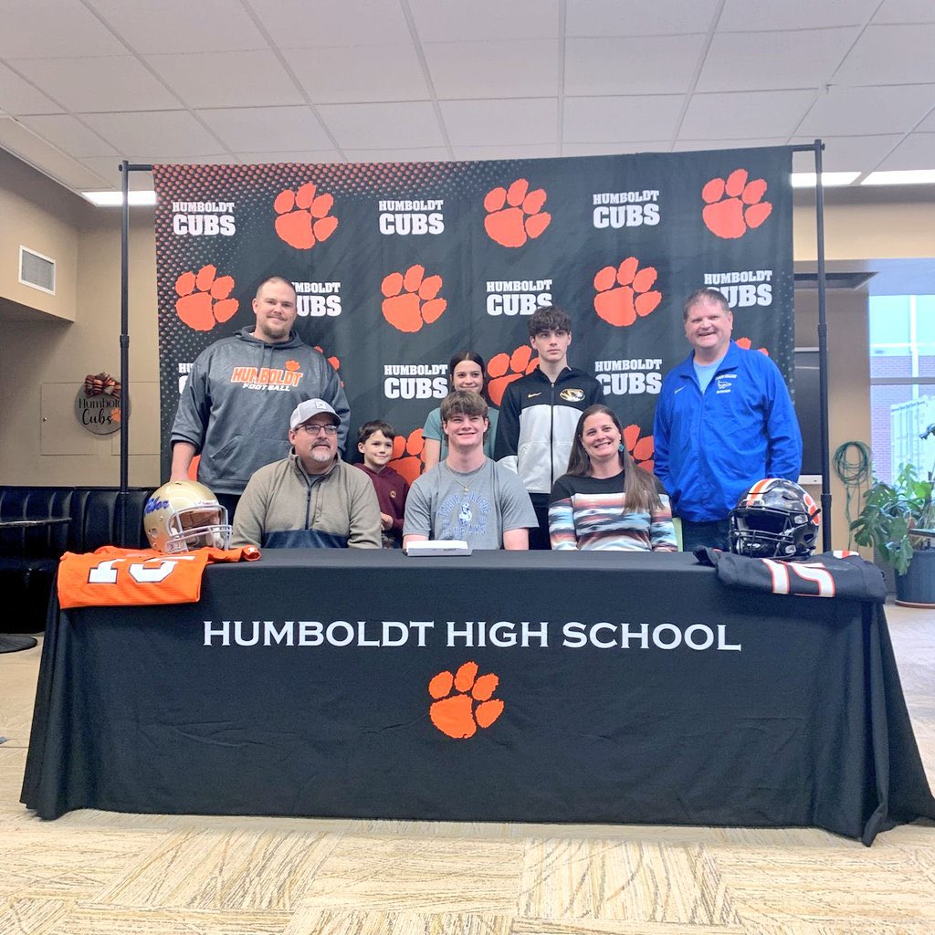 Cole Mathes (@c_mathes15) on Twitter photo Blessed and grateful to announce my commitment to Tabor College‼️‼️ I want to thank God above all, thank you to my family who supported me and thank you <a href="/LoganWyrick/">Coach Wyrick</a> for coaching me the last 4 years at Humboldt. Wouldn’t trade this for anything else #Family Blessed and grateful to announce my commitment to Tabor College‼️‼️ I want to thank God above all, thank you to my family who supported me and thank you <a href="/LoganWyrick/">Coach Wyrick</a> for coaching me the last 4 years at Humboldt. Wouldn’t trade this for anything else #Family