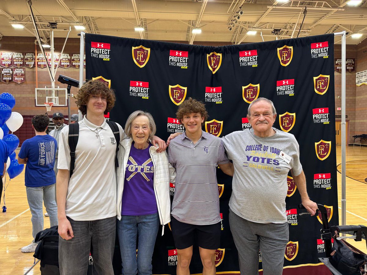 Signing day <a href="/GoYotesBB/">Yotes Baseball</a>