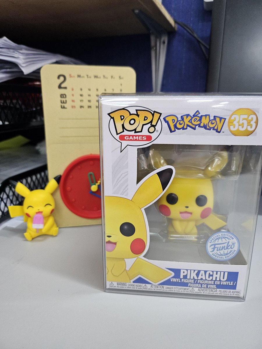Chef_Pos's tweet image. Cutie ng Pikachu Funko from my officemate. 😍