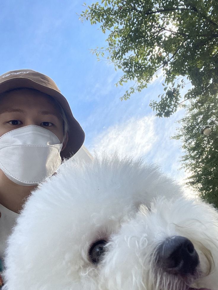 131bi_dotae's tweet photo. is our 131 intern “milk” now permanent? https://t.co/jQkXLiQfoi