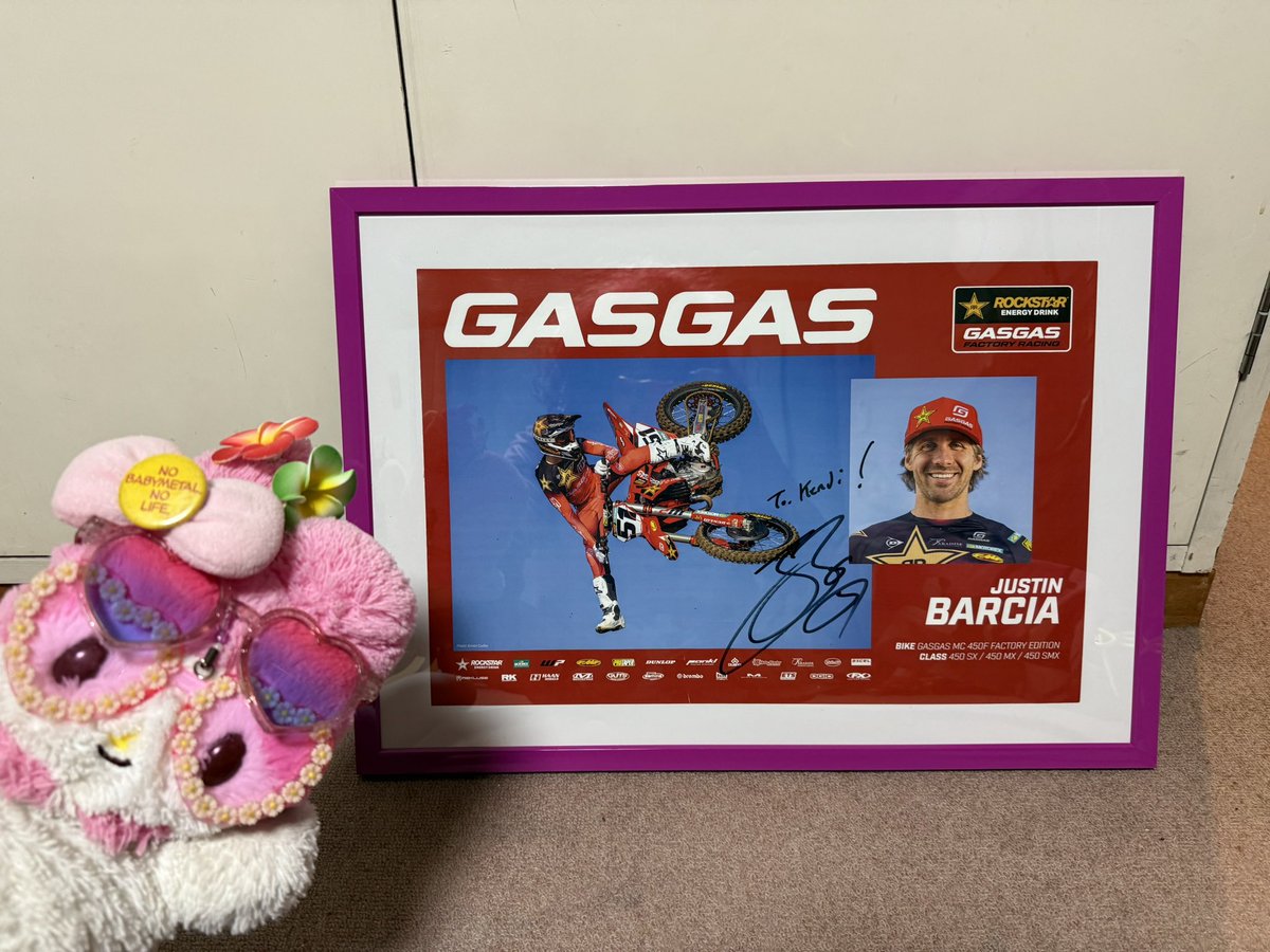 myway_zeus's tweet photo. 額縁に🖼️入れたヨ🎵🤩

#JustinBarcia
#BAMBAM
#JB51 
#RockstarEnergyGasGas https://t.co/VCZJhU2krp