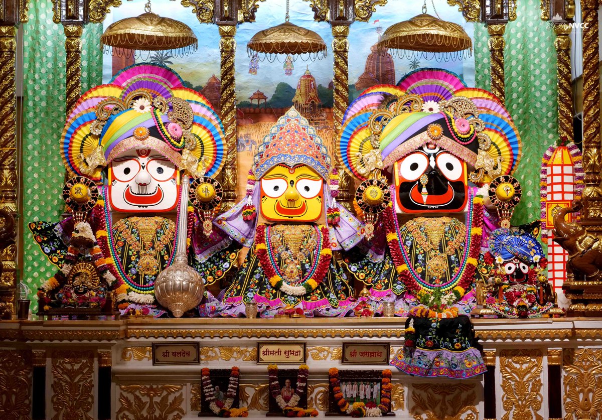 ISKCONPune's tweet photo. 🙏🏽Today's Darshan 📿 🗓06-02-2025🙏
🌷Sri Sri Jagannath Baldev Subhadra🌷
🚩@ISKCONNVCCPune🚩
.
#ISKCONNVCC #ISKCONPune #ISKCONNVCCPune #ISKCON
#kumbhmela2025 #kumbhmela #Prayagraj
#PrayagrajMahakumbh2025 #6thfebruary #6thfebruary2025
#Wednesday #Harinaamsankirtan #Radheshyamdas https://t.co/6PIEg27IrC