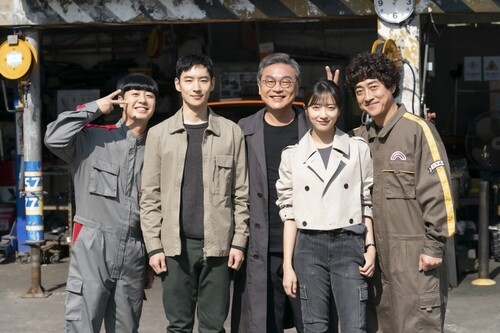 kvibe_yonhap's tweet photo. ‘Taxi Driver’ to Return with Season 3 in H2
#모범택시3 #TaxiDriver3 #Taxi_Driver #H2 #second_half #2025 #LeeJeHoon @leejehoon_official
https://t.co/oHDGCvLjaf https://t.co/XLW1CmwSTC