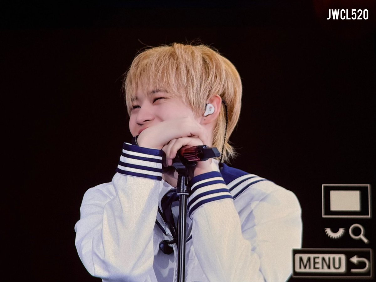 tiny_Iele's tweet image. oh no.. chenle.. is so cute 😓