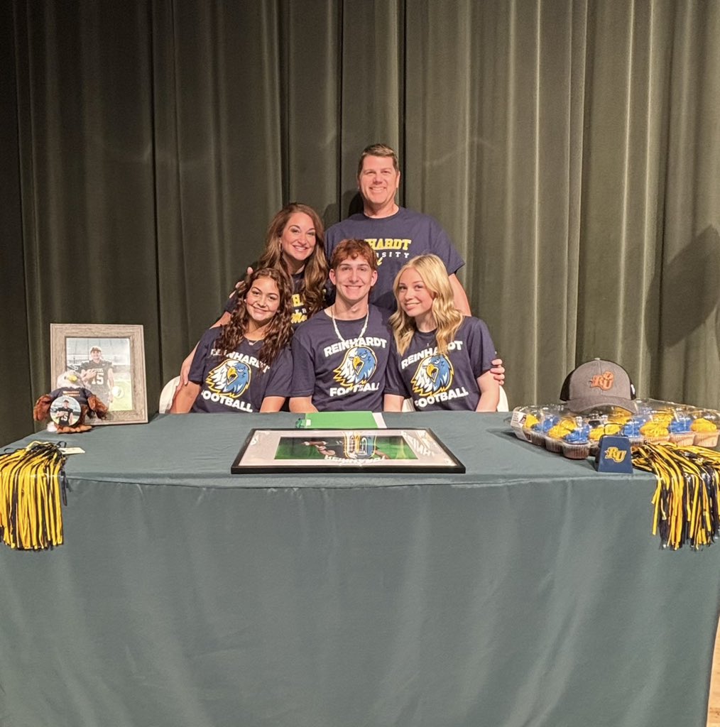 Officially signing day! #NSD25 <a href="/ReinhardtFB/">Reinhardt Football</a> <a href="/AHSRecruits/">Adairsville (GA) High Football Recruiting</a> #signed <a href="/CoachHennes/">Tyler Hennes</a>