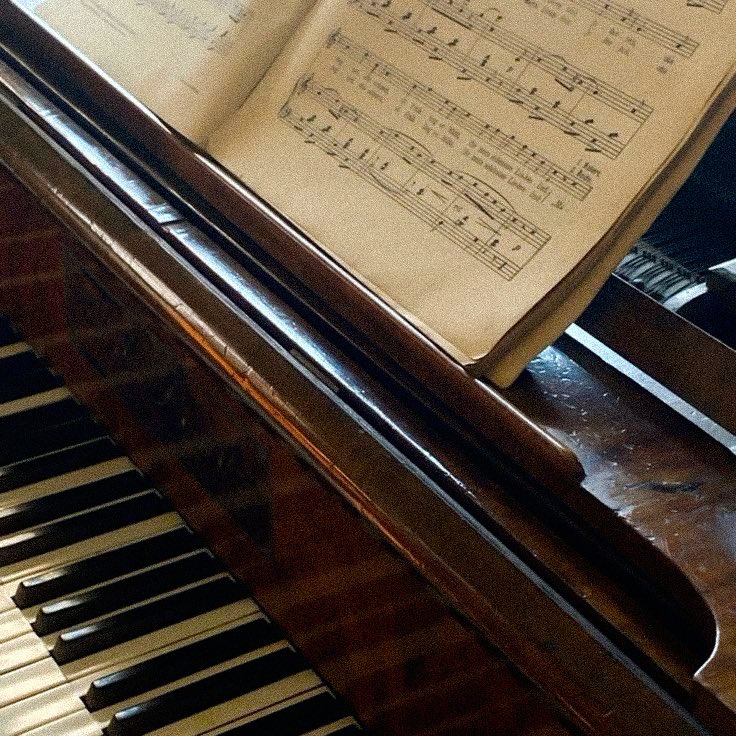 𝒻𝑟𝑎𝑛𝑐𝑒𝑠𝑐𝑎; (@lullabychords) on Twitter photo 