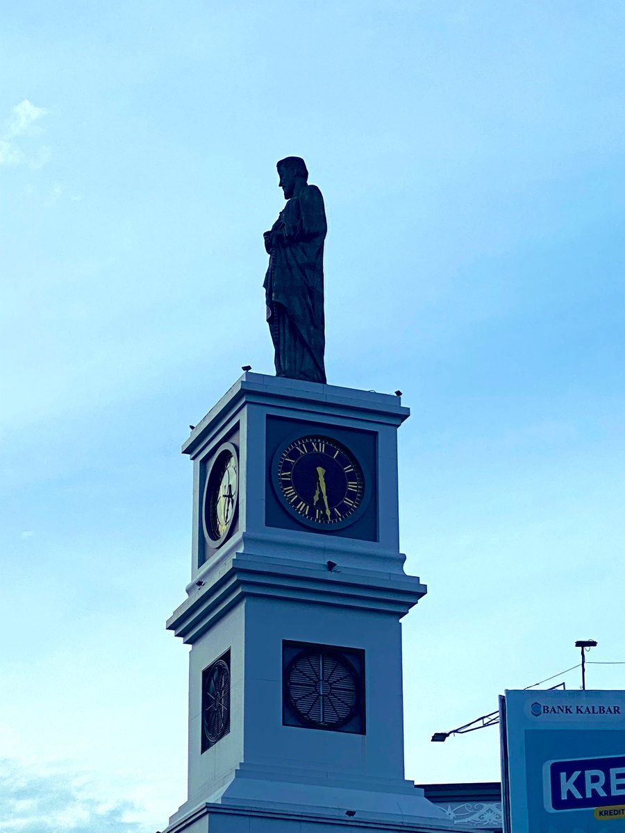 Katedral Pagi Ini…