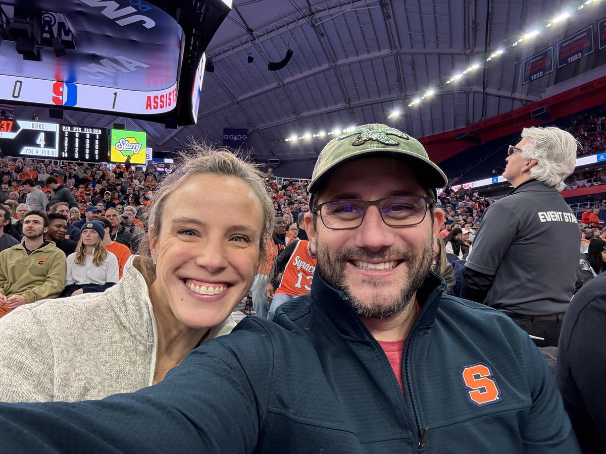 315Dex's tweet photo. #cusegameday #cusesuperfan

Beat duke! https://t.co/Qt0Yt5gUU7