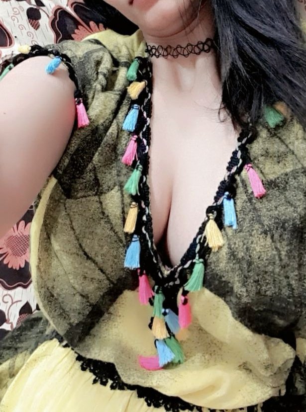 هلا بالخميس