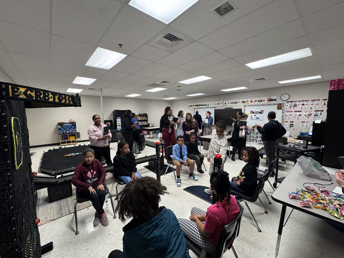 Dwan Jones, Ed.S (@dwan_jones) on Twitter photo Thank you to all district leaders, coaches, and visiting teachers for participating in our Arts Integration Walk! We appreciate your collaboration, insightful conversations, and valuable feedback. Your support helps us grow and strengthen arts in education! <a href="/FineArtsCobb/">Andrew Geocaris</a> Thank you to all district leaders, coaches, and visiting teachers for participating in our Arts Integration Walk! We appreciate your collaboration, insightful conversations, and valuable feedback. Your support helps us grow and strengthen arts in education! <a href="/FineArtsCobb/">Andrew Geocaris</a>