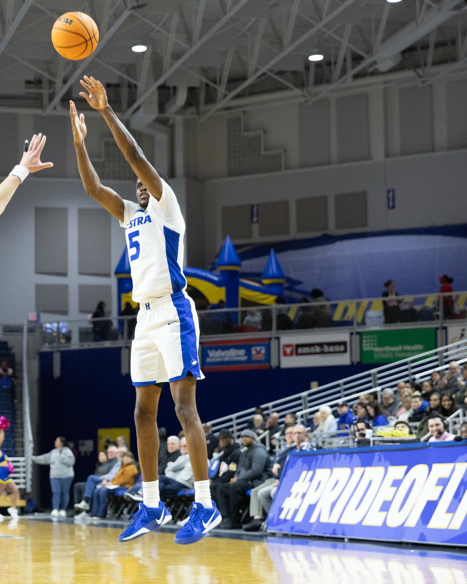 HofstraMBB's tweet image. Back at 🏡 tomorrow night !!

Excited to see our fans #PackTheMack tomorrow night as we celebrate Black Excellence and give away a TV 📺🤯 

#PrideOfLI